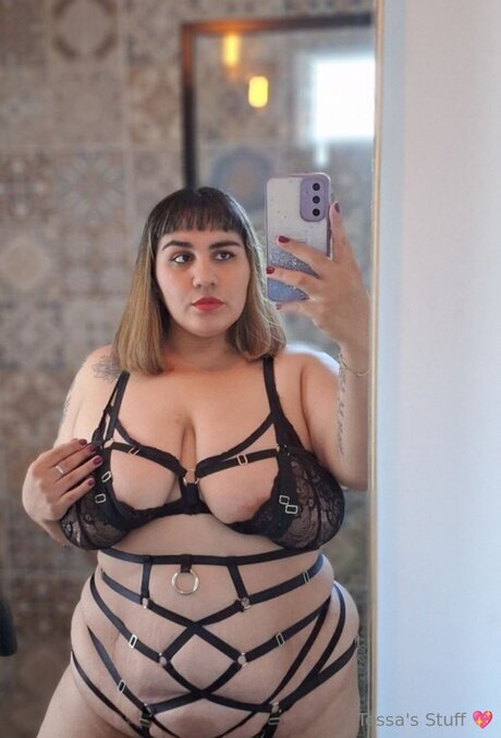 Curvy Tess leaked only fans