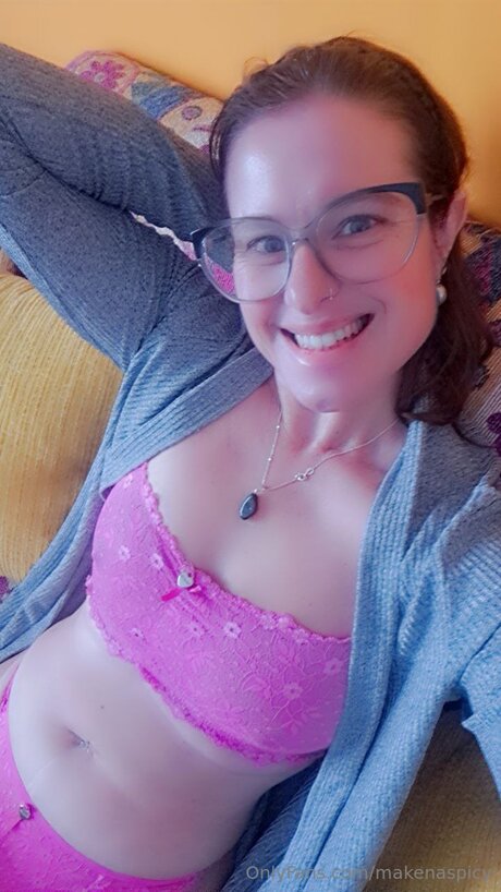 Makenaspicy onlyfans leaked photos