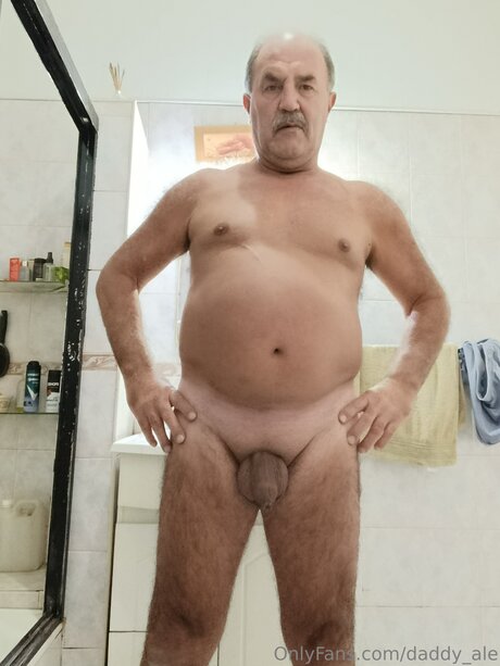 Daddy Ale onlyfans leaked photos