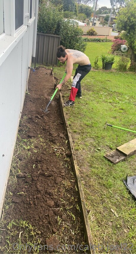 Caleb Joel22 onlyfans ass