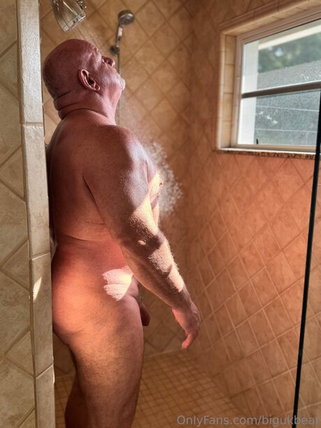 Bigukbear onlyfans archives