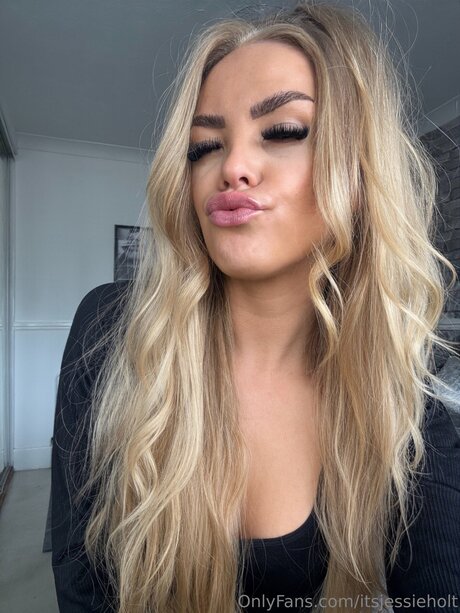 Itsjessieholt onlyfans naked porn