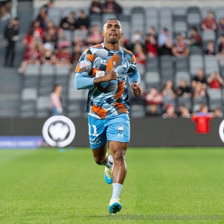 Douglascosta onlyfans desnuda