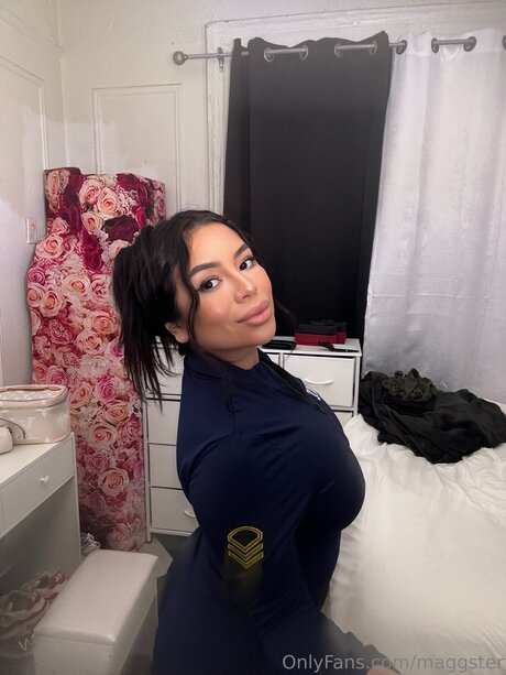 Loveelunaaa porn onlyfans