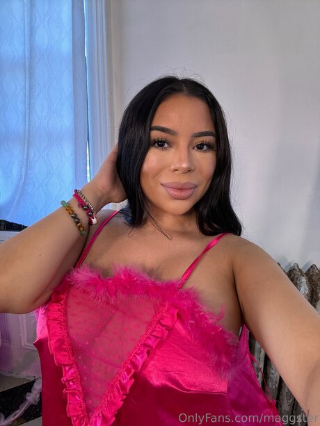 Loveelunaaa Profile image