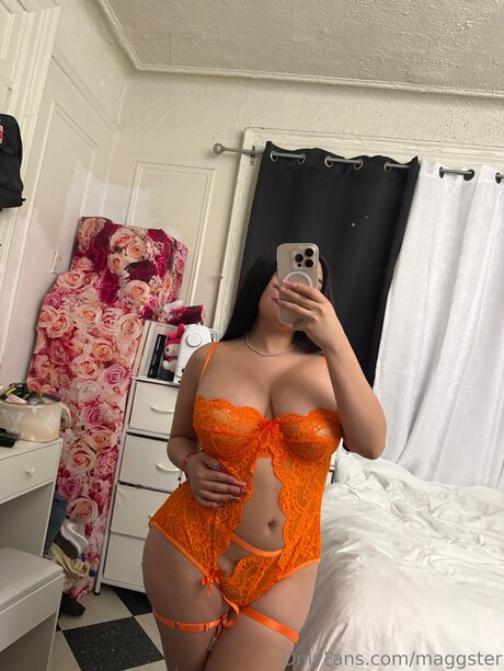 Loveelunaaa onlyfans naked pics