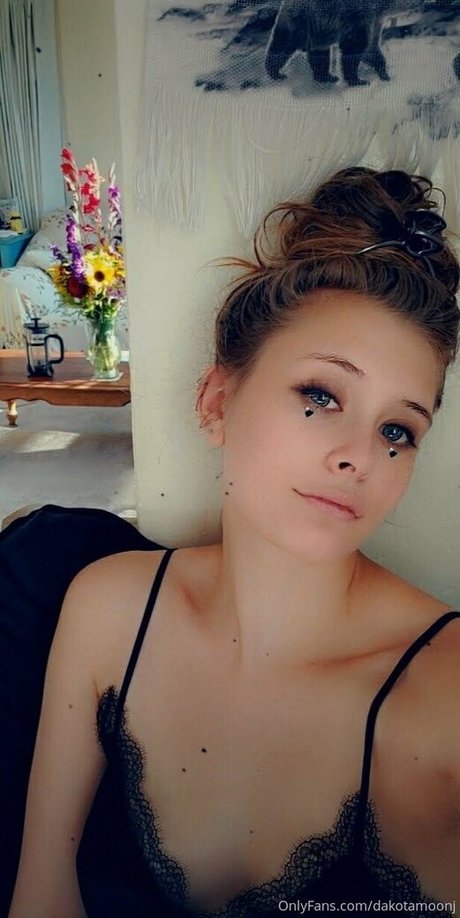 dakotamoonj onlyfans free