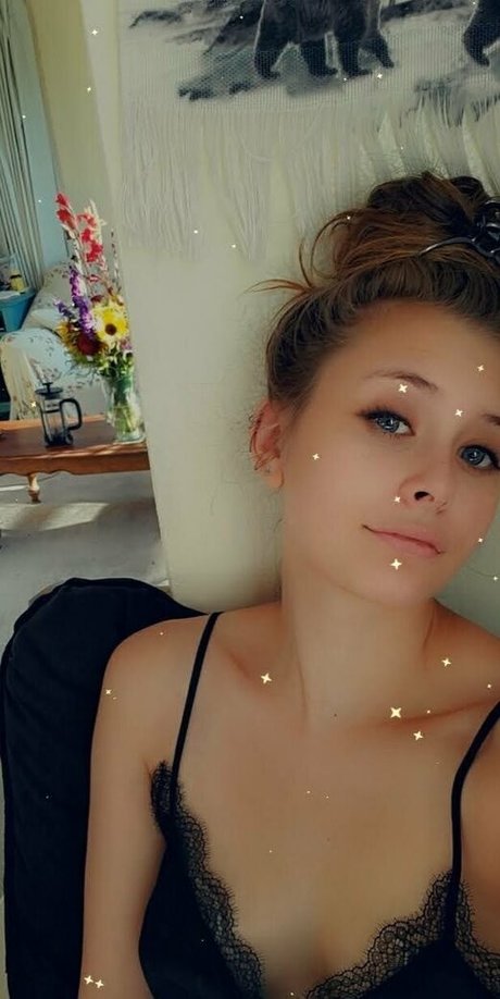 dakotamoonj only fans content