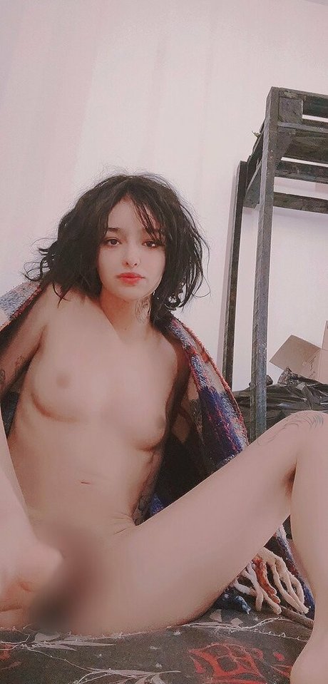 Loolizinhareal feet onlyfans