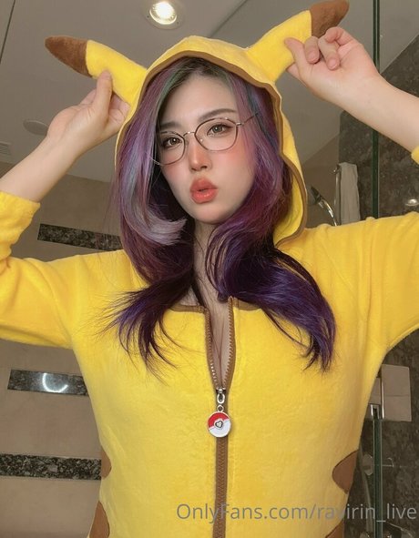 ravirin live topless onlyfans