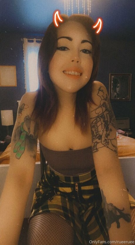 rueeruee onlyfans pics nude