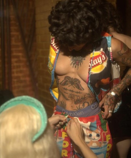 Vas Hal nude onlyfans pics