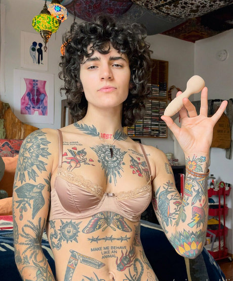 Vas Hal onlyfans leaks