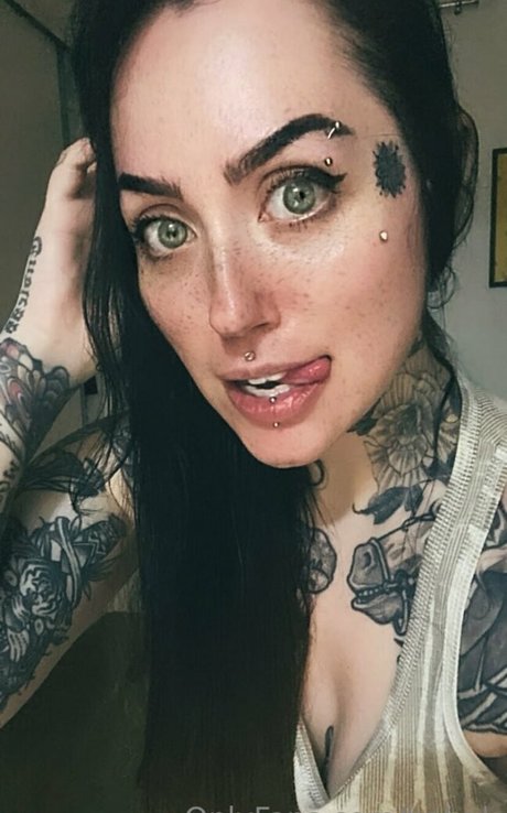 Barbara Garcievski onlyfans ass