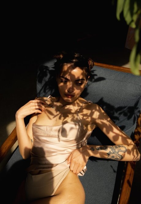 aelmiramirae nude on onlyfans