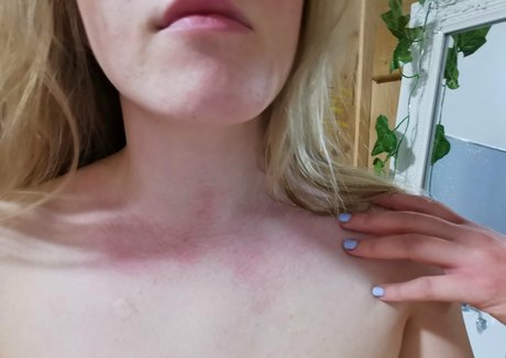 Thatlittleminigirl nude only fans