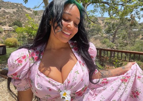 emilycheree onlyfans free