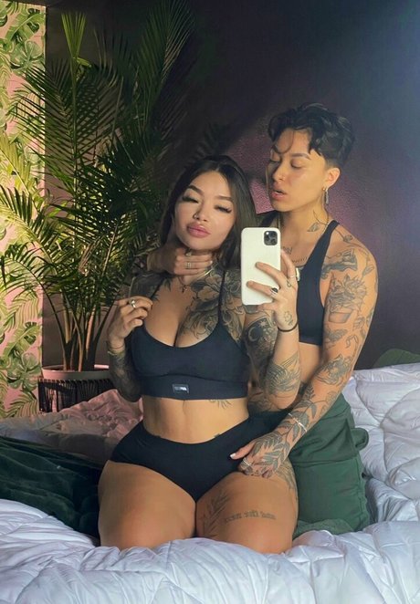 _Leovenus onlyfans nudes