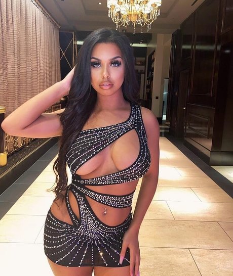 Amira Khalil only fans