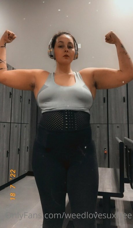 weedlovesuxfree nude leak onlyfans