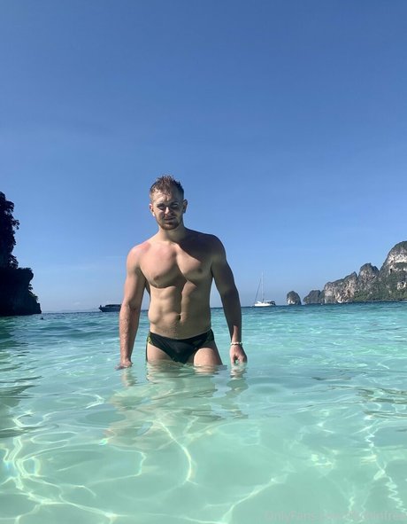 fitshinfree onlyfans fotos