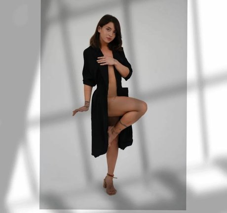 Cecilia Bob onlyfans model