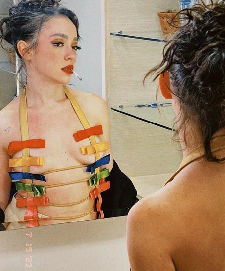 Valentina Bandeira on onlyfans