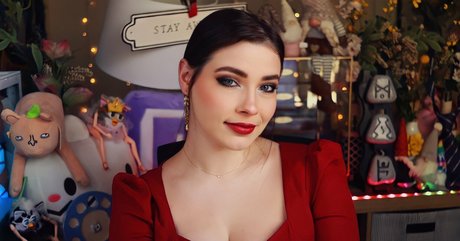 Justseum onlyfans leaks.