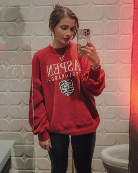 curvy milf onlyfans porno scan