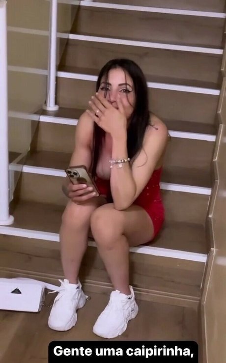 Polyana Viana onlyfans content