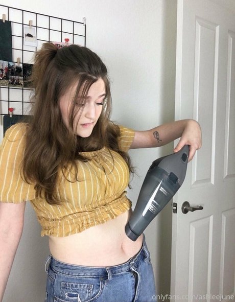 ashleejune onlyfans free porn