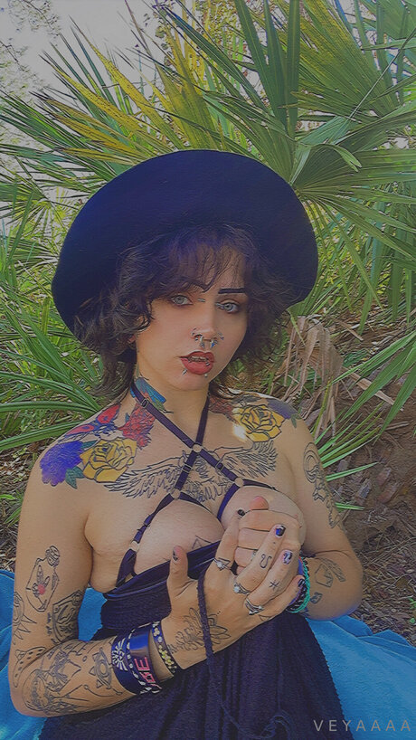 Veyavilla nude leak onlyfans