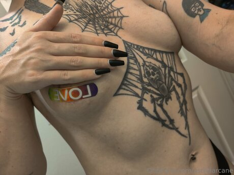 Astridarcane onlyfans images