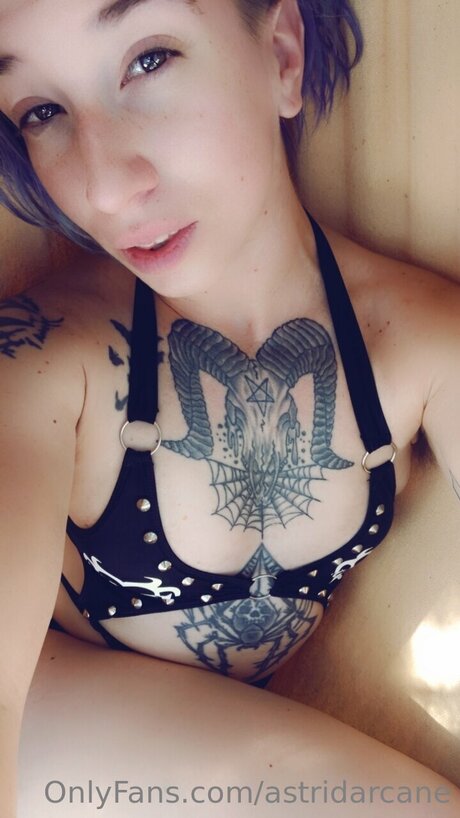 Astridarcane nudes onlyfans leaked