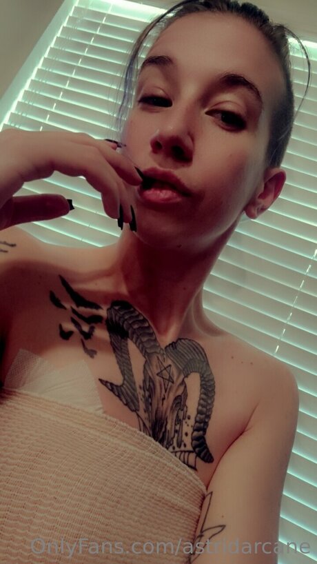 Astridarcane onlyfans fotos
