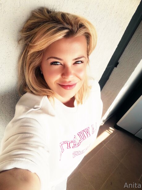 Lovewithanita onlyfans nude content