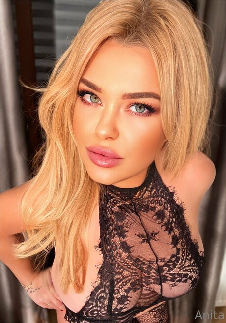 Lovewithanita leaks onlyfans