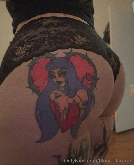 Bluecollargoth fans only