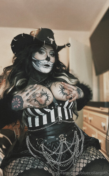 Bluecollargoth leaked onlyfans free