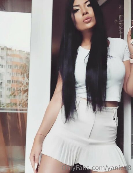 Yanica8 nude onlyfans