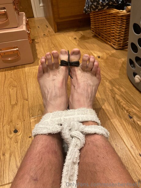 Essexbenfeet1  slide