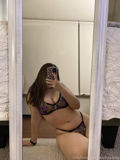 Peachyy Baby onlyfans naked leaks