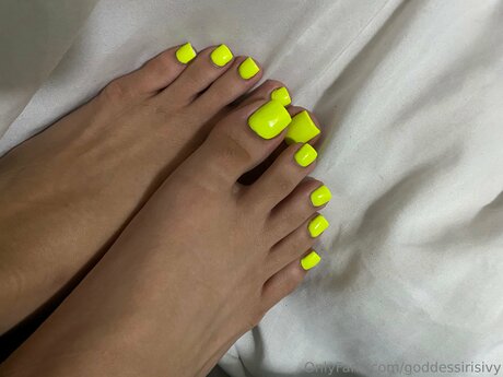 Goddessirisivy nude onlyfans