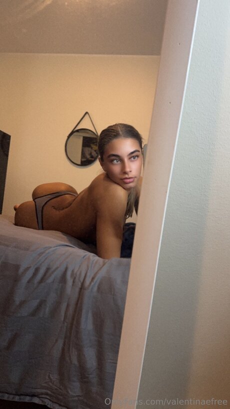 Valentinamyriadd onlyfans ass