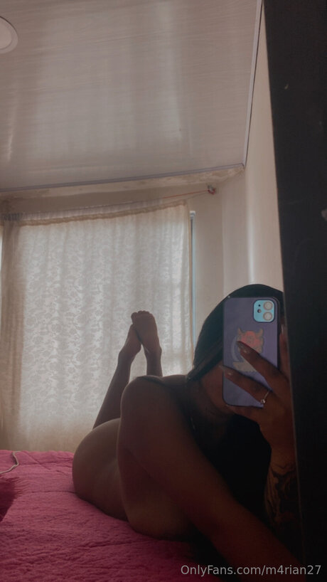 M4rian27 nude porn onlyfans