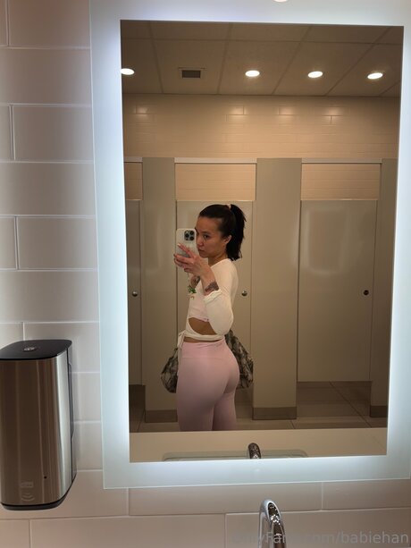 Babiehan desnuda onlyfans