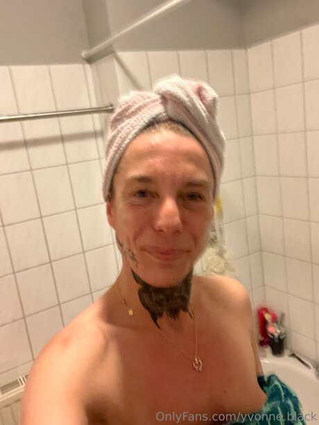 Yvonne Black leaked onlyfans pics