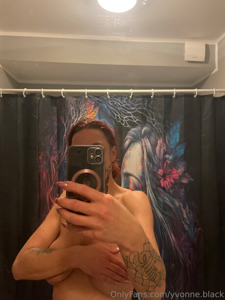 Yvonne Black porn onlyfans