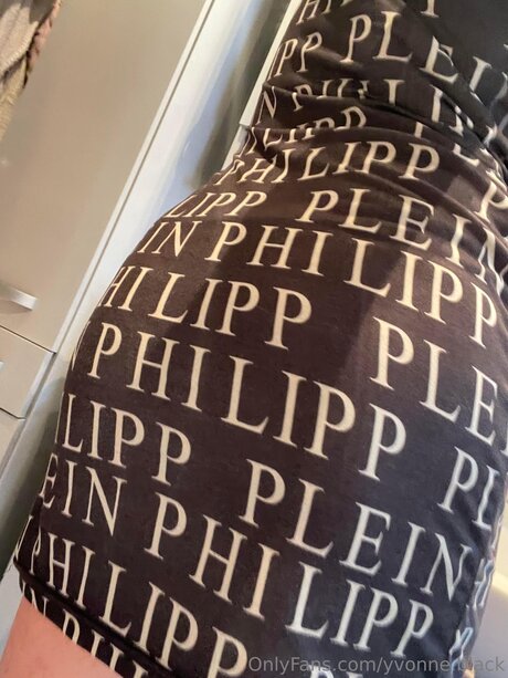 Yvonne Black onlyfans sex leaked