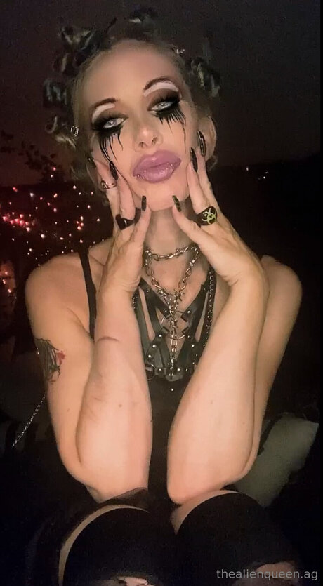 Aliengirlalt Free leaked onlyfans nude